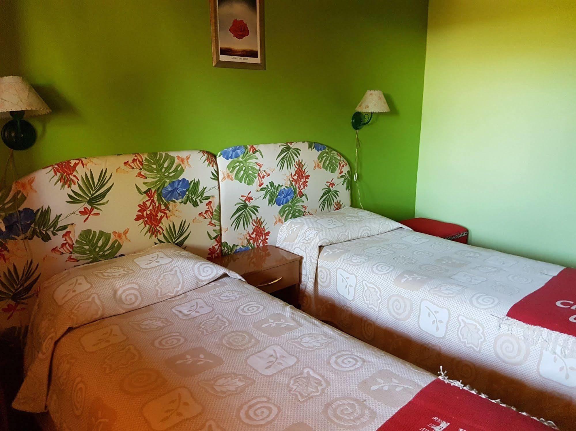 Cabanas Normana Inn El Calafate Extérieur photo